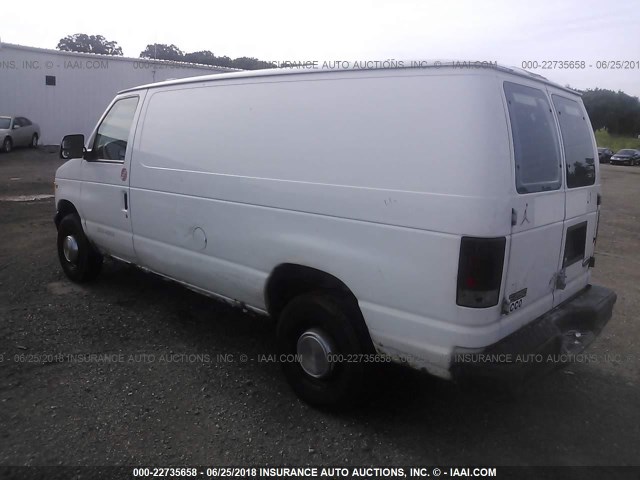 1FTNE24L32HA10632 - 2002 FORD ECONOLINE E250 VAN WHITE photo 3