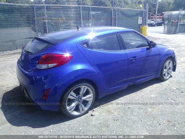 KMHTC6AD3DU165964 - 2013 HYUNDAI VELOSTER BLUE photo 4