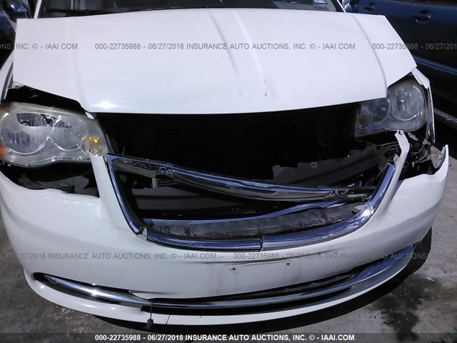 2A4RR8DG9BR716370 - 2011 CHRYSLER TOWN & COUNTRY TOURING L WHITE photo 6