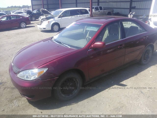 4T1BE32K12U066428 - 2002 TOYOTA CAMRY LE/XLE/SE მუქწითელი ფოტო 2
