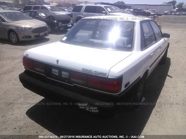 JT2SV21E4L0363267 - 1990 TOYOTA CAMRY DLX WHITE photo 4