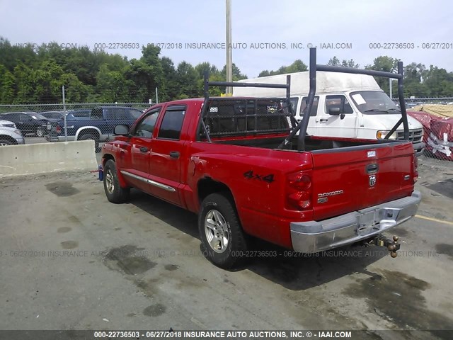 1D7HW58N15S227617 - 2005 DODGE DAKOTA QUAD LARAMIE RED photo 3