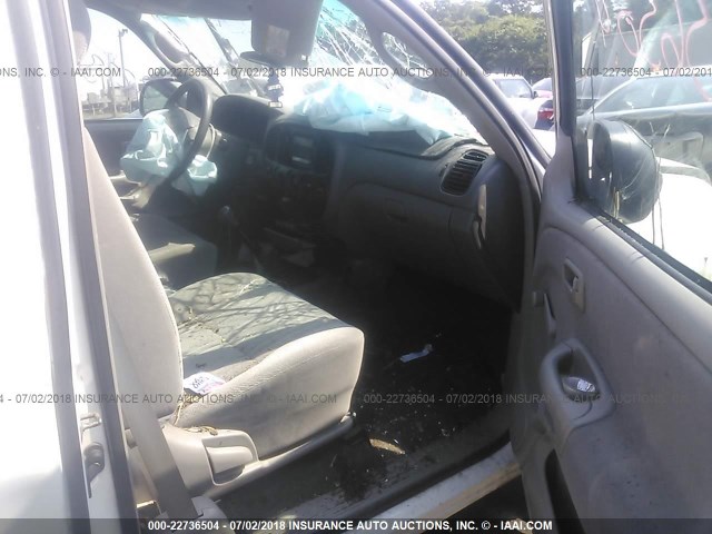 5TBBN44172S283204 - 2002 TOYOTA TUNDRA ACCESS CAB SR5 WHITE photo 5