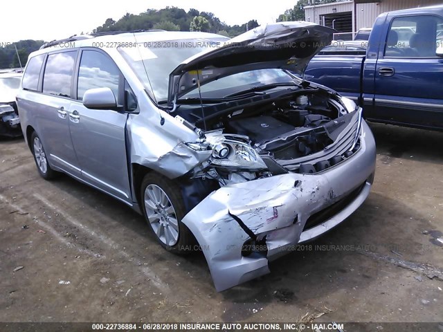 5TDDK3DC4DS055264 - 2013 TOYOTA SIENNA XLE/LIMITED SILVER photo 1