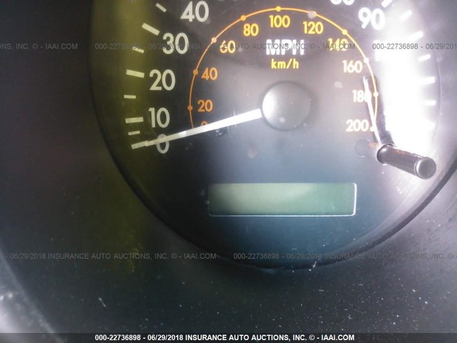 KL1TD56676B554439 - 2006 CHEVROLET AVEO LS GRAY photo 7