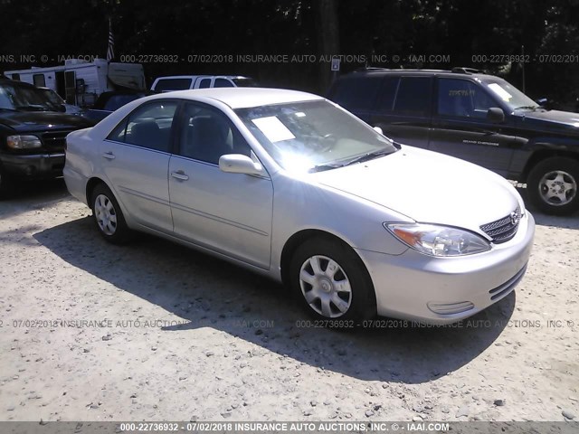 4T1BE32K44U332897 - 2004 TOYOTA CAMRY LE/XLE/SE ვერცხლისფერი ფოტო 1