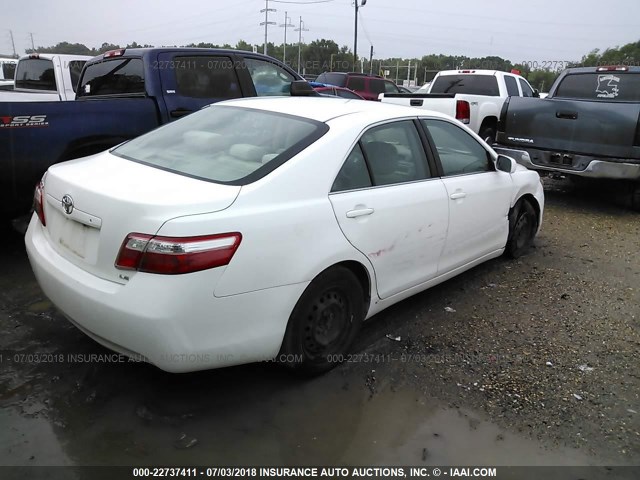 4T1BE46K99U810111 - 2009 TOYOTA CAMRY SE/LE/XLE WHITE photo 4