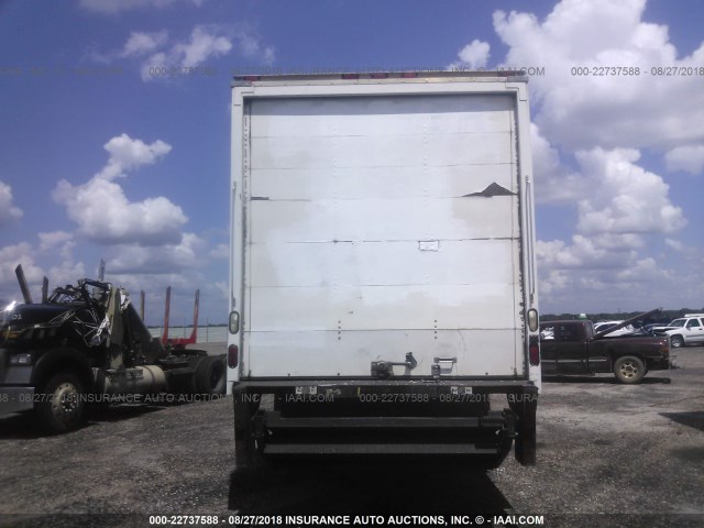 2NKHHM6X3CM302721 - 2012 KENWORTH T270  WHITE photo 8