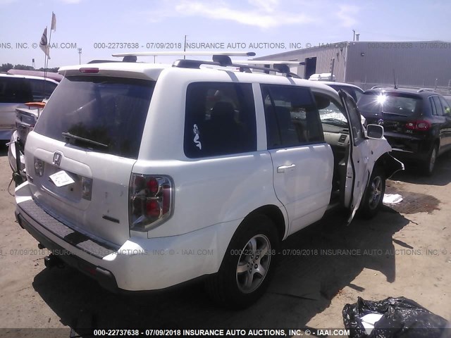 2HKYF184X6H513332 - 2006 HONDA PILOT EX WHITE photo 4