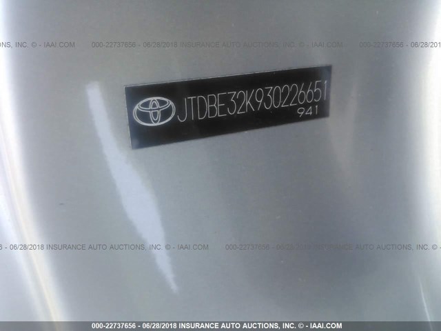 JTDBE32K930226651 - 2003 TOYOTA CAMRY LE/XLE 银色 照片 9