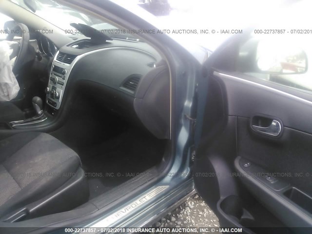 1G1ZH57B09F251642 - 2009 CHEVROLET MALIBU 1LT 绿色 照片 5