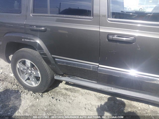 1J8HG48K46C337363 - 2006 JEEP COMMANDER GRAY photo 6