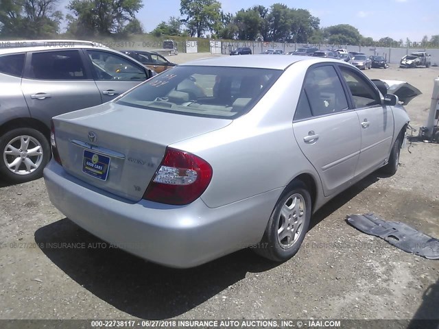 4T1BF32K93U041016 - 2003 TOYOTA CAMRY LE/XLE/SE 银色 照片 4