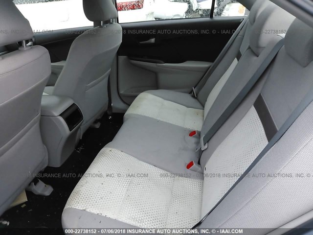 4T4BF1FK0ER363101 - 2014 TOYOTA CAMRY L/SE/LE/XLE ღია ლურჯი ფოტო 8