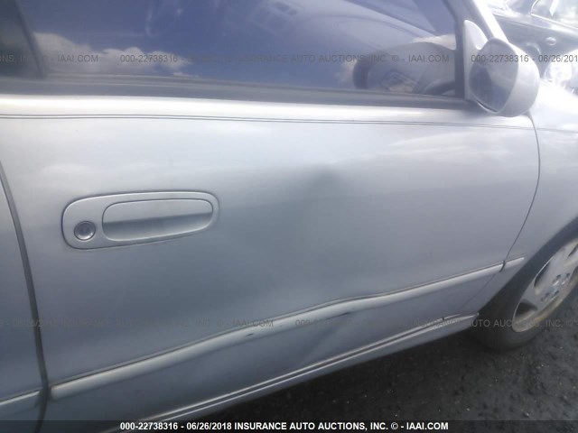 1NXBR18E9XZ158324 - 1999 TOYOTA COROLLA VE/CE/LE 银色 照片 6