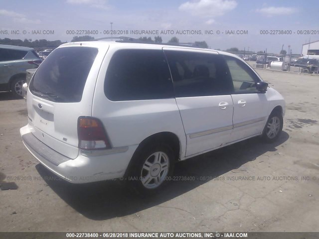 2FMZA52442BB13464 - 2002 FORD WINDSTAR SE WHITE photo 4