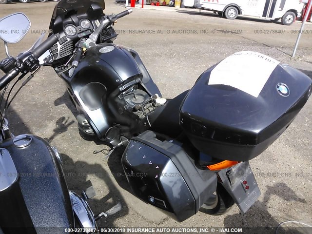 WB10418A1YZC68554 - 2000 BMW R1100 RT GRAY photo 3