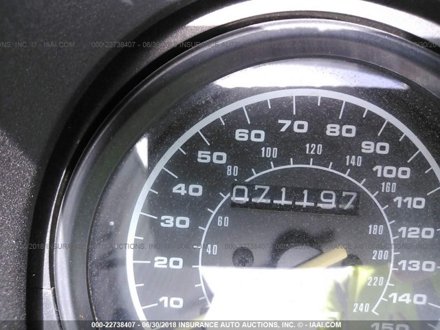 WB10418A1YZC68554 - 2000 BMW R1100 RT GRAY photo 7