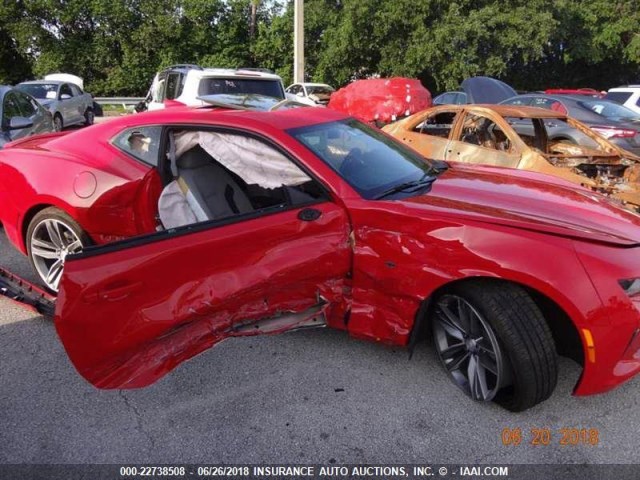 1G1FB1RSXJ0147127 - 2018 CHEVROLET CAMARO LT RED photo 1