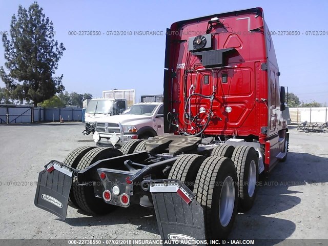 1FUJGLDR1CLBP3874 - 2012 FREIGHTLINER CASCADIA 125  Unknown photo 4
