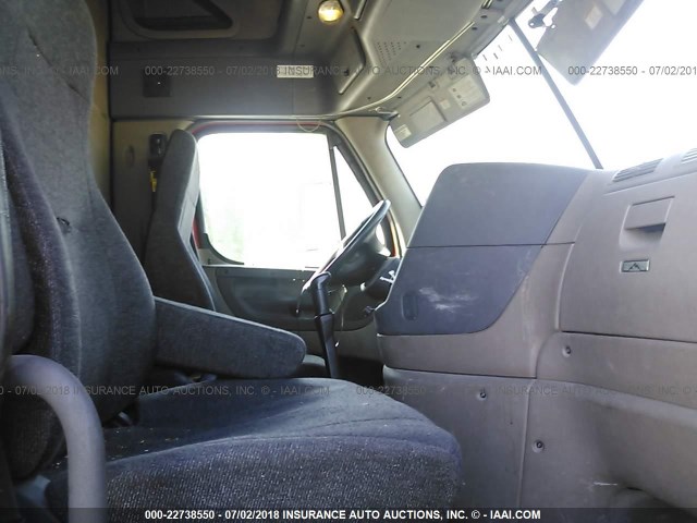 1FUJGLDR1CLBP3874 - 2012 FREIGHTLINER CASCADIA 125  Unknown photo 5