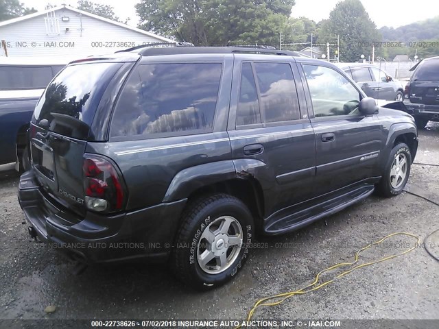 1GNDT13S732174207 - 2003 CHEVROLET TRAILBLAZER  GRAY photo 4