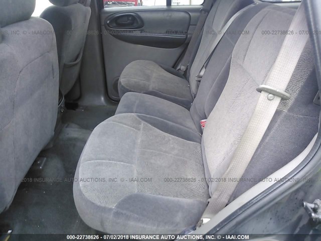 1GNDT13S732174207 - 2003 CHEVROLET TRAILBLAZER  GRAY photo 8