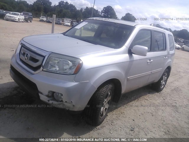 5FNYF48909B003944 - 2009 HONDA PILOT TOURING SILVER photo 2