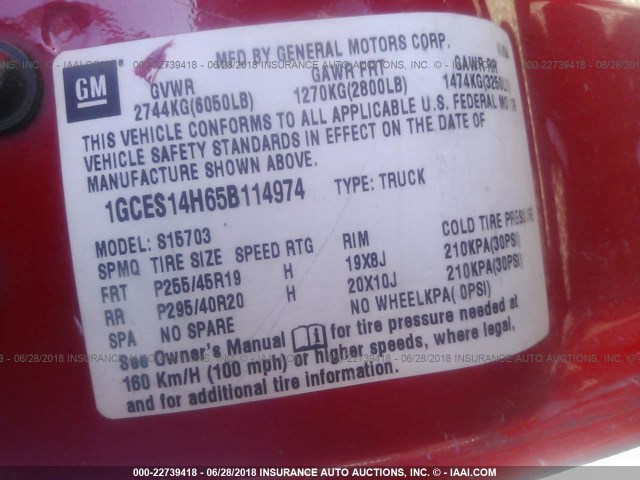 1GCES14H65B114974 - 2005 CHEVROLET SSR RED photo 9
