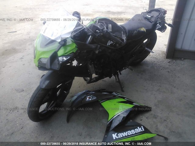 JKAEX8B12HDA35291 - 2017 KAWASAKI EX300 B GREEN photo 2