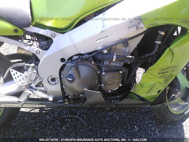 JKAZX2E171A022521 - 2001 KAWASAKI ZX900 E GREEN photo 8