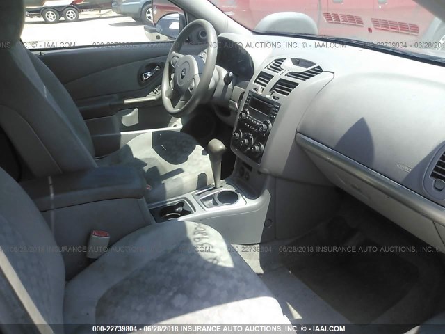 1G1ZT54834F119426 - 2004 CHEVROLET MALIBU LS ნაცრისფერი ფოტო 5