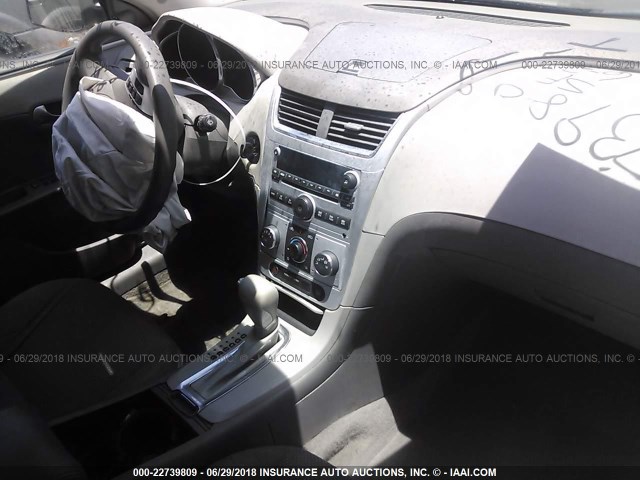 1G1ZG57B18F230400 - 2008 CHEVROLET MALIBU LS GRAY photo 5