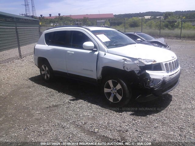 1C4NJDEB3GD663683 - 2016 JEEP COMPASS LATITUDE 白色 照片 1