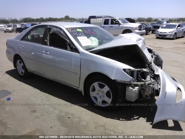 4T1BE32K65U974412 - 2005 TOYOTA CAMRY LE/XLE/SE Күміс фото 1