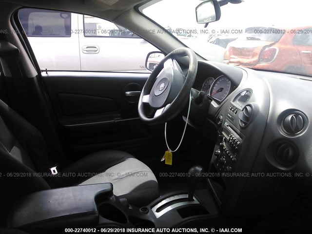 2G2WP552081155892 - 2008 PONTIAC GRAND PRIX SILVER photo 5