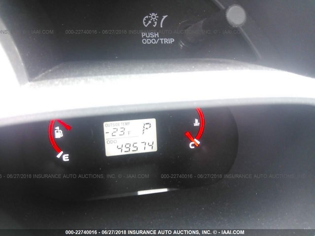 2T1KU40E39C166466 - 2009 TOYOTA COROLLA MATRIX  SILVER photo 7