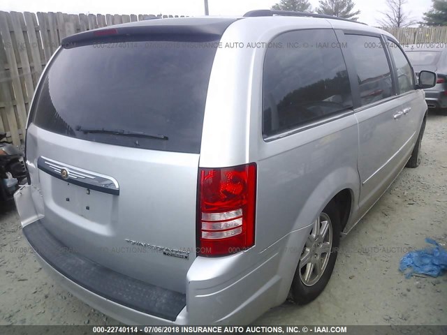 2A4RR5D13AR450790 - 2010 CHRYSLER TOWN & COUNTRY TOURING SILVER photo 4