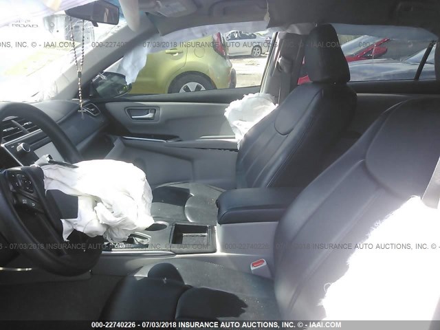 4T1BF1FK0GU587658 - 2016 TOYOTA CAMRY LE/XLE/SE/XSE BLACK photo 5