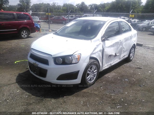 1G1JC5SH2D4209419 - 2013 CHEVROLET SONIC LT WHITE photo 2