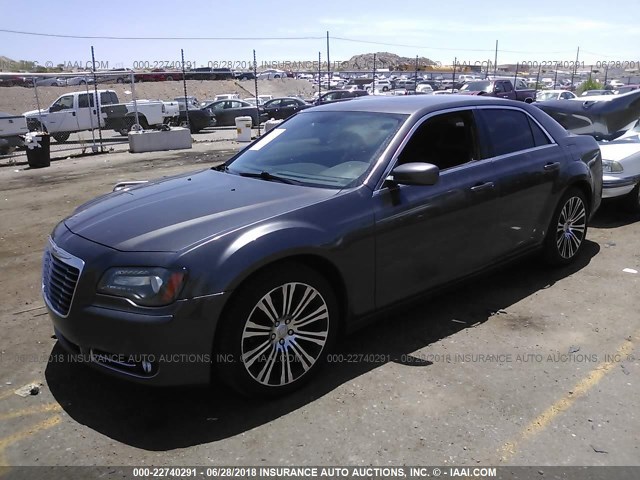 2C3CCABG7DH595178 - 2013 CHRYSLER 300 S GRAY photo 2