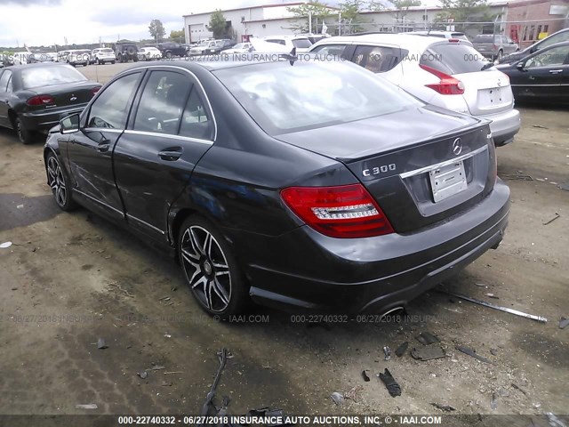 WDDGF8AB1DG134983 - 2013 MERCEDES-BENZ C 300 4MATIC BLACK photo 3