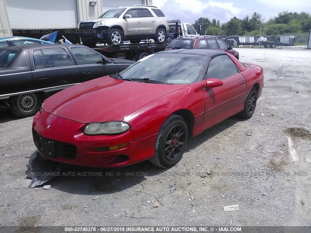 2G1FP22K812134621 - 2001 CHEVROLET CAMARO RED photo 2