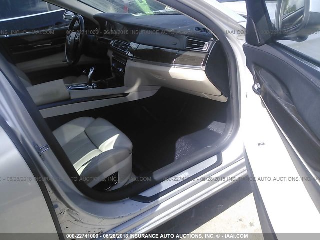 WBAKA83509CY35374 - 2009 BMW 750 I TEAL photo 5