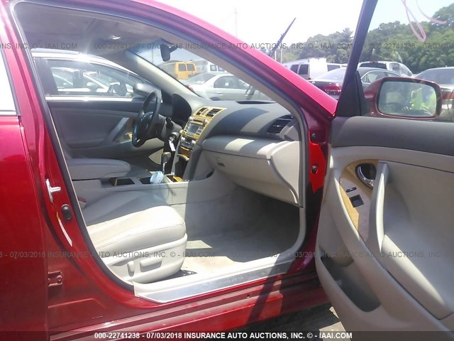 4T1BE46K77U027494 - 2007 TOYOTA CAMRY NEW GENERAT CE/LE/XLE/SE RED photo 5