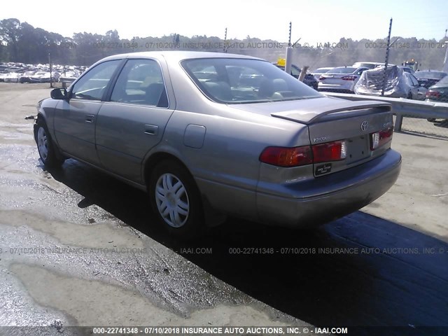 4T1BG22K9YU665431 - 2000 TOYOTA CAMRY CE/LE/XLE 锡色 照片 3