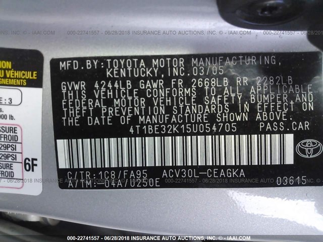 4T1BE32K15U054705 - 2005 TOYOTA CAMRY LE/XLE/SE 银色 照片 9