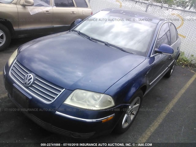 WVWRH63BX4P242579 - 2004 VOLKSWAGEN PASSAT GLX 蓝色 照片 2