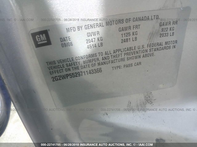 2G2WP552971143366 - 2007 PONTIAC GRAND PRIX SILVER photo 9