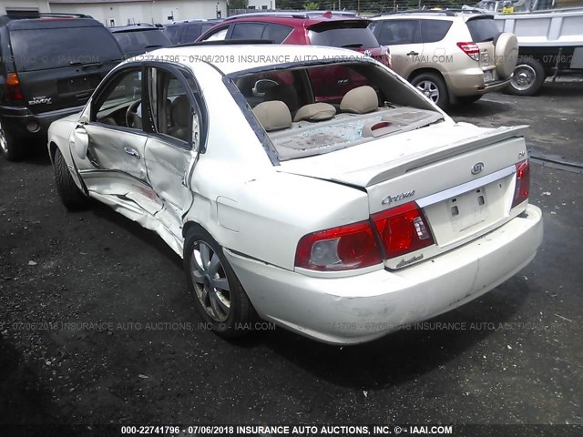 KNAGD128045304138 - 2004 KIA OPTIMA LX/EX WHITE photo 3